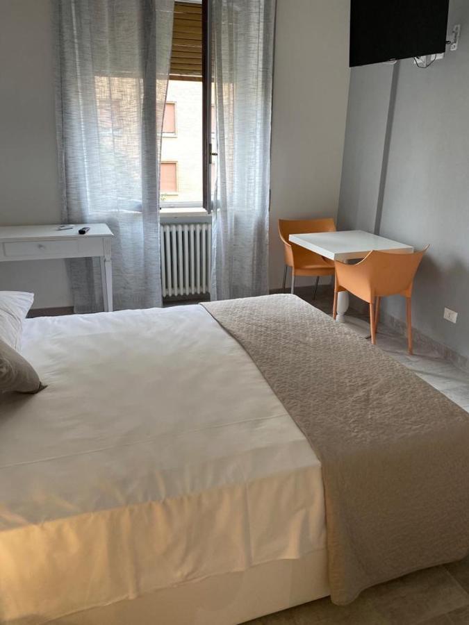 Domus Dotta New Hotel Bologna Bagian luar foto