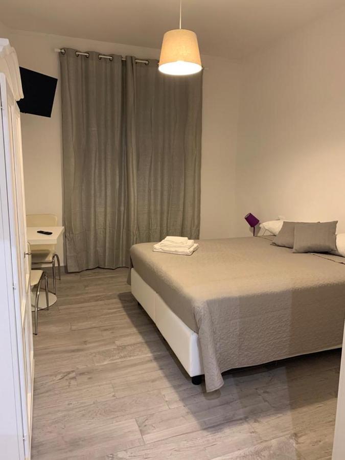 Domus Dotta New Hotel Bologna Bagian luar foto