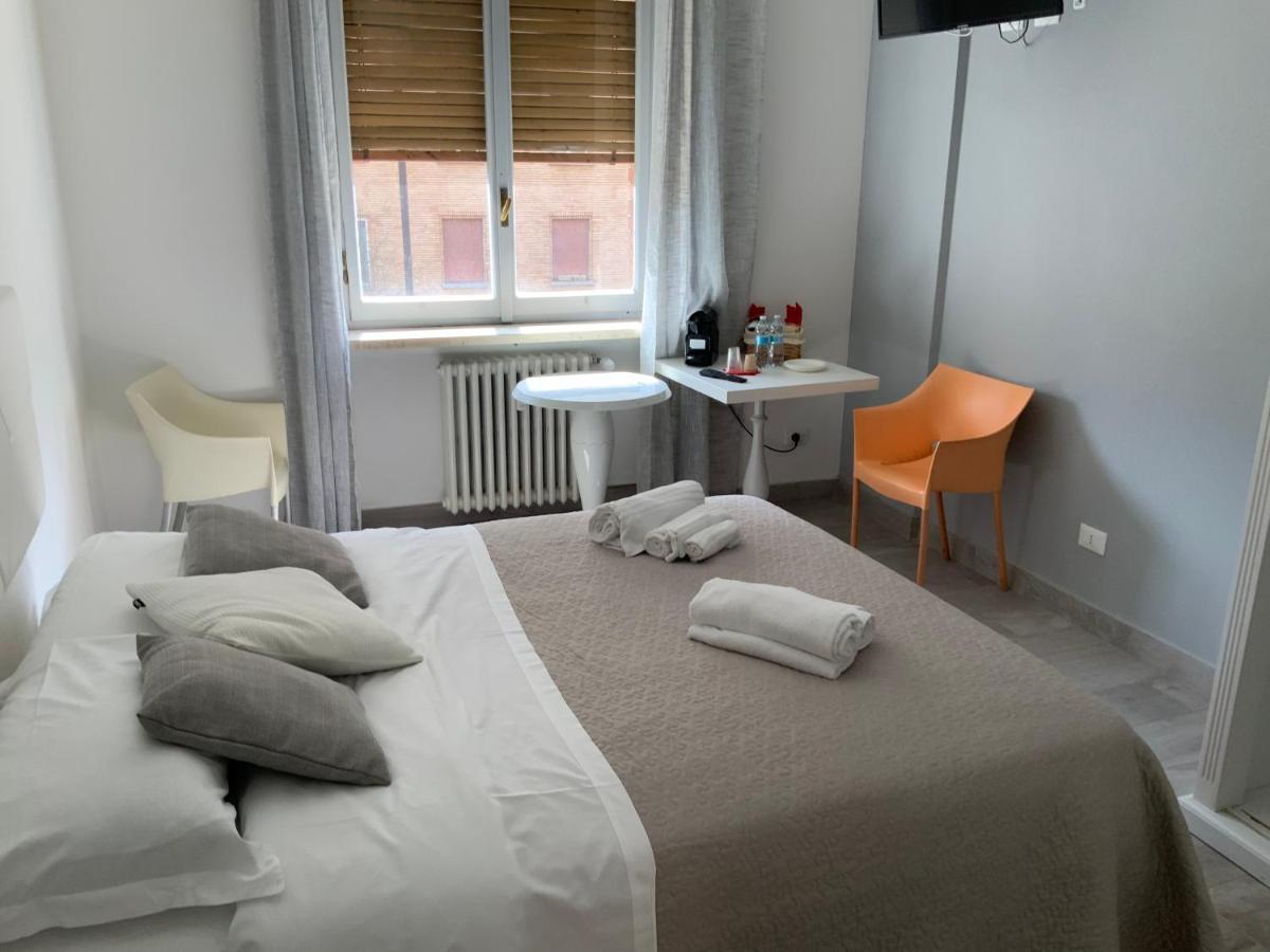 Domus Dotta New Hotel Bologna Bagian luar foto