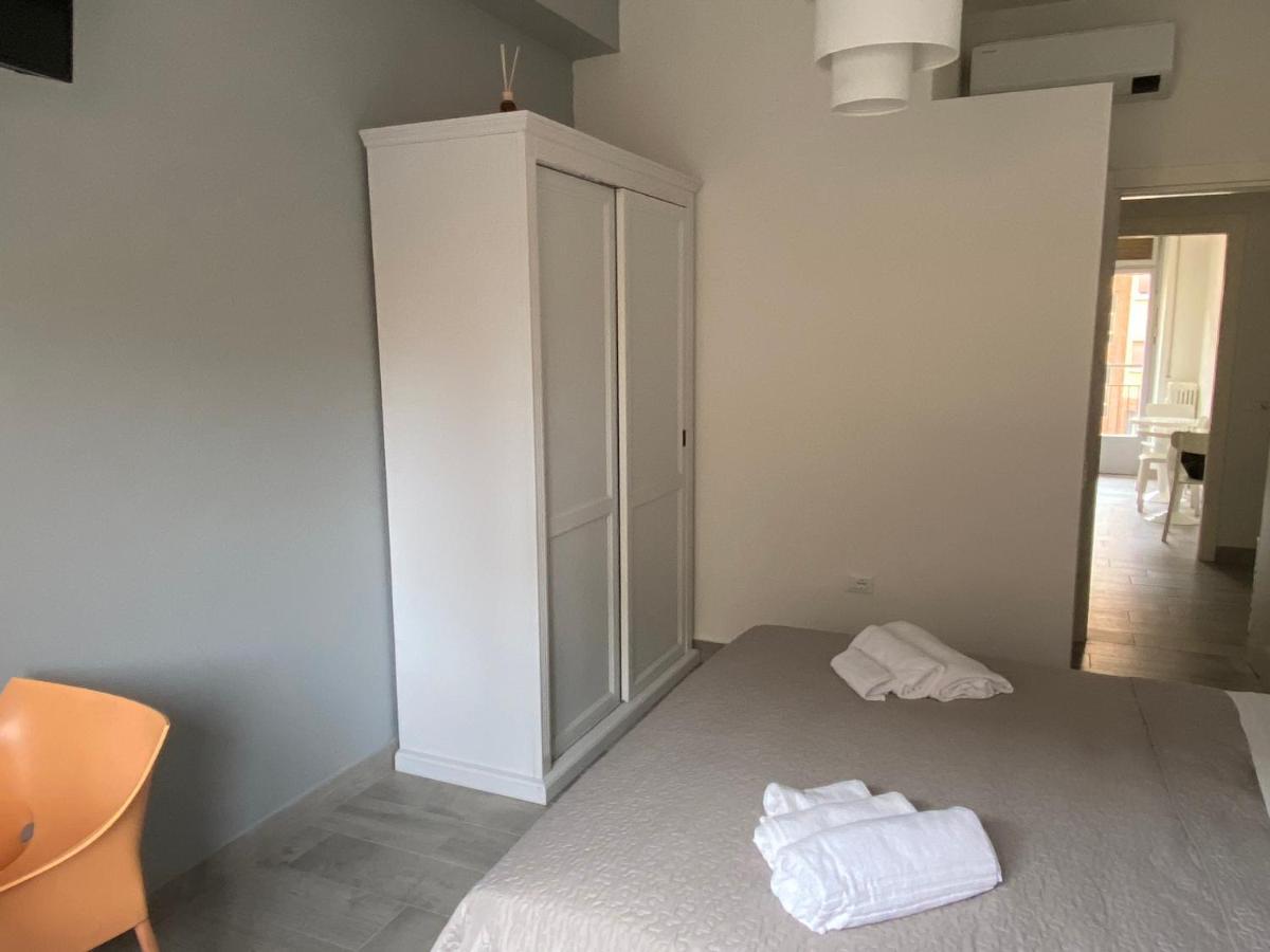 Domus Dotta New Hotel Bologna Bagian luar foto