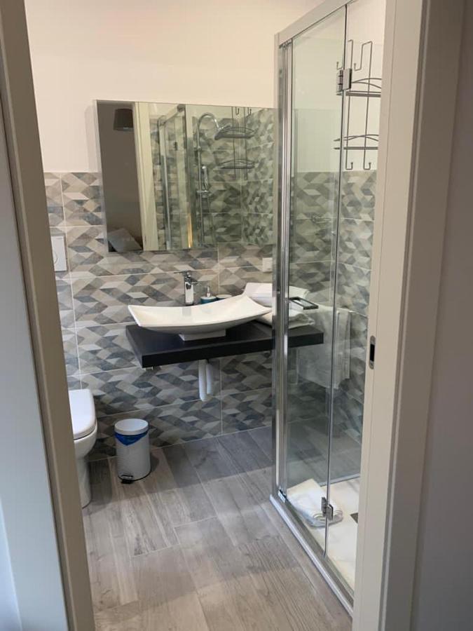 Domus Dotta New Hotel Bologna Bagian luar foto