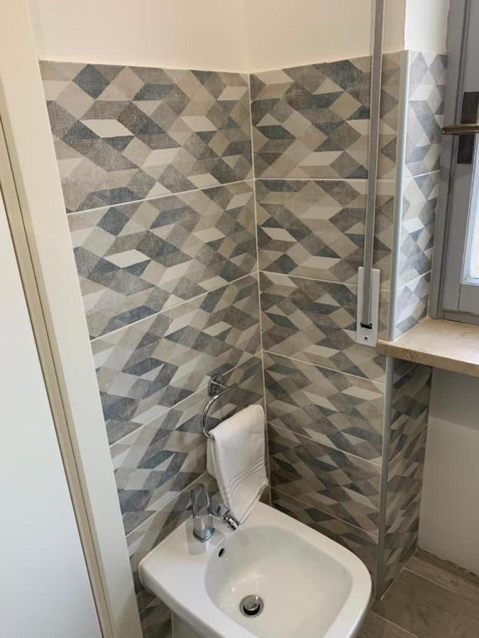 Domus Dotta New Hotel Bologna Bagian luar foto