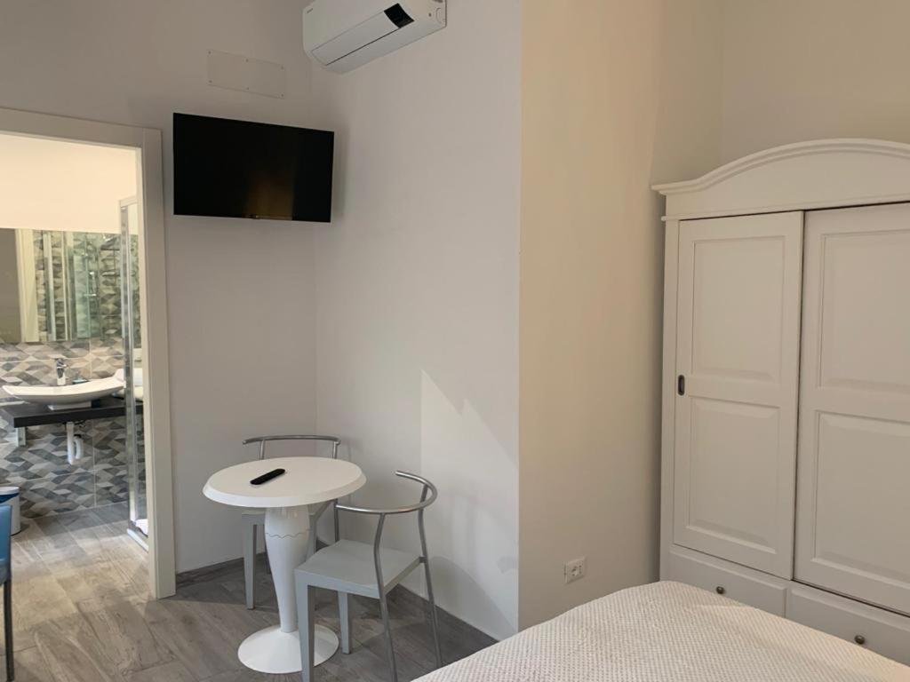 Domus Dotta New Hotel Bologna Bagian luar foto